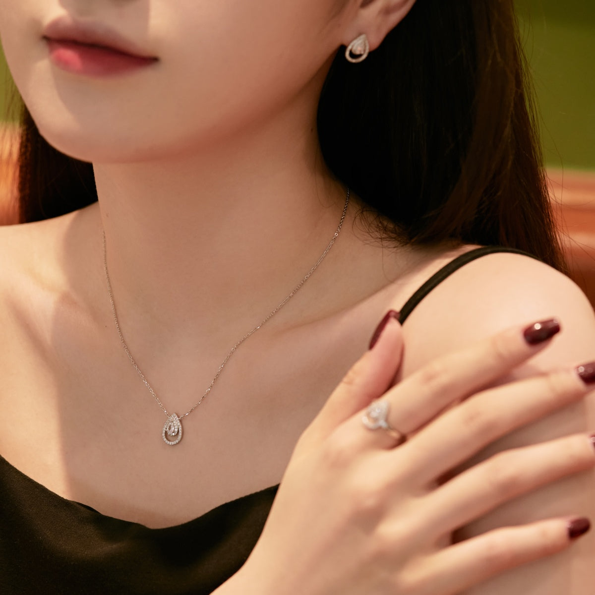 [Lumi Jewellery]Sparkling Delicate Water Drop Shape Daily Earrings