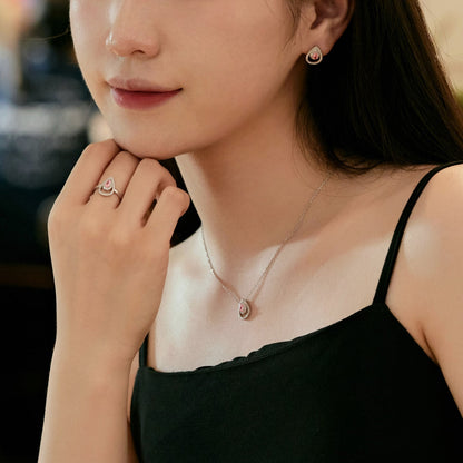 [Lumi Jewellery]Sparkling Pear Cut Necklace
