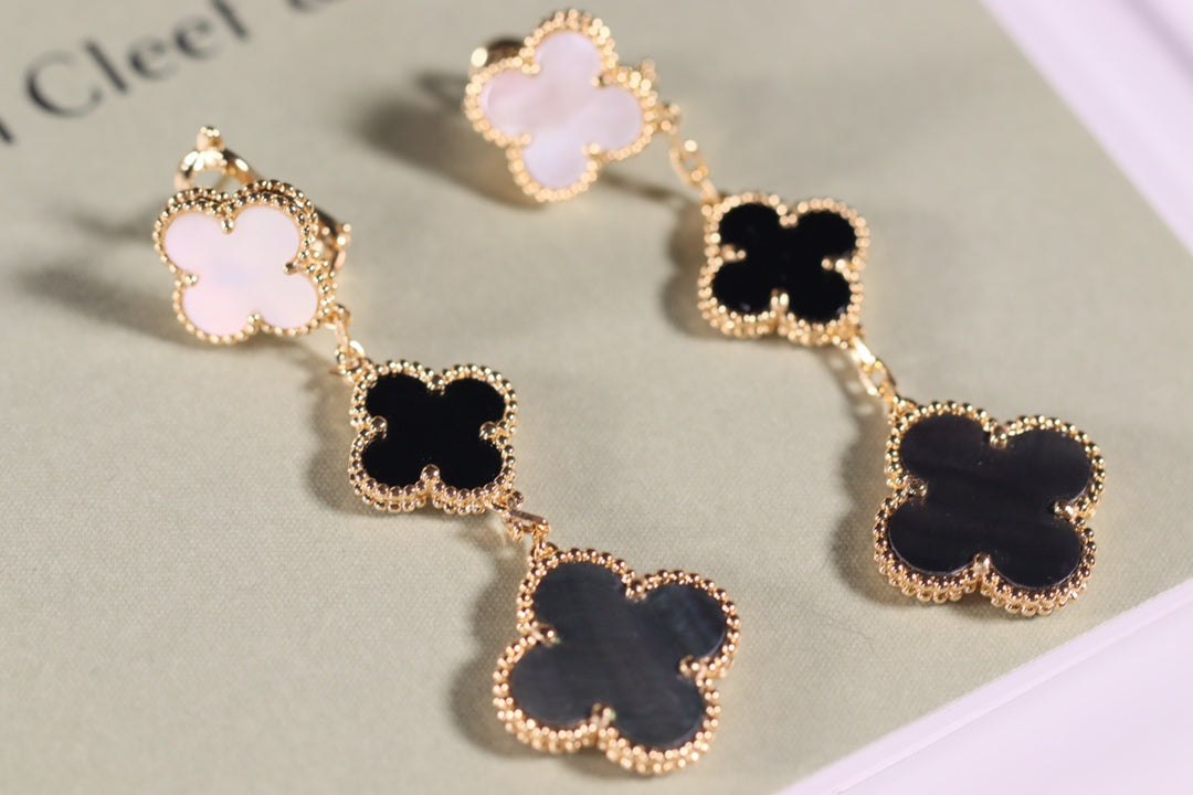[OAKJURI Jewelry]CLOVER EARRINGS GOLD ONYX MOP 3 MOTIF