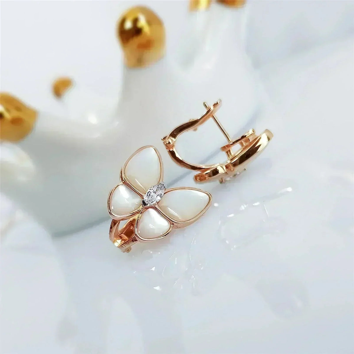 [OAKJURI Jewelry]BUTTERFLY MOP DIAMOND EARRINGS