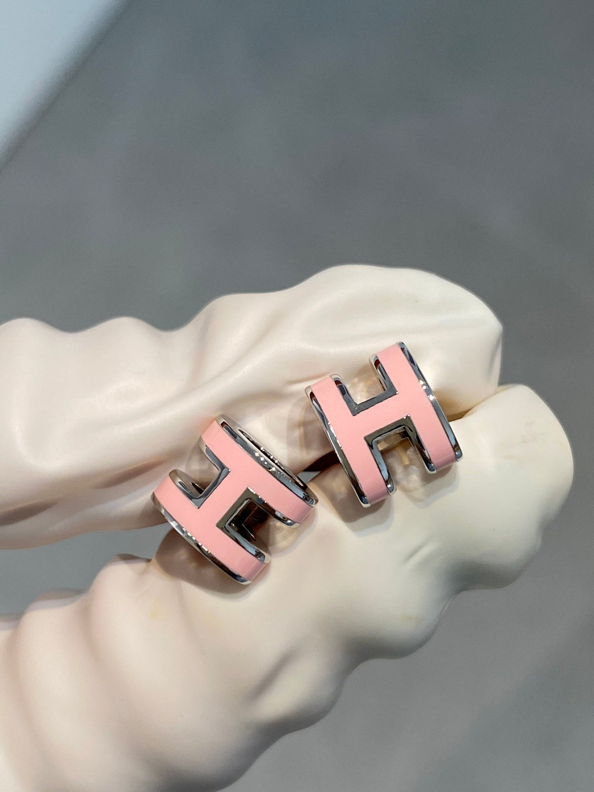 [OAKJURI Jewelry]MINI POP H SILVER EARRINGS PINK