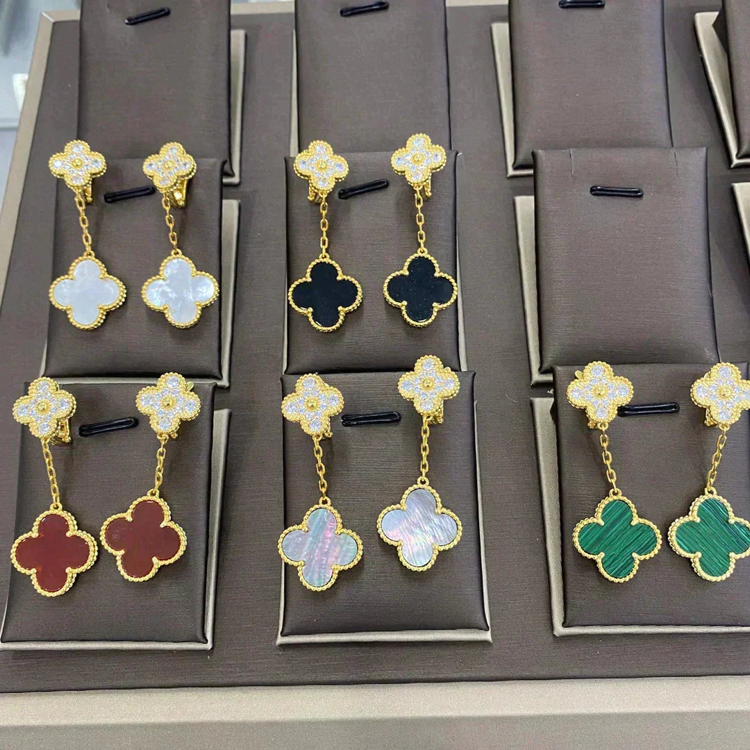 [OAKJURI Jewelry]CLOVER  2 MOTIFS  DIAMOND  EARRINGS (MULTIPLE CHOICESç´