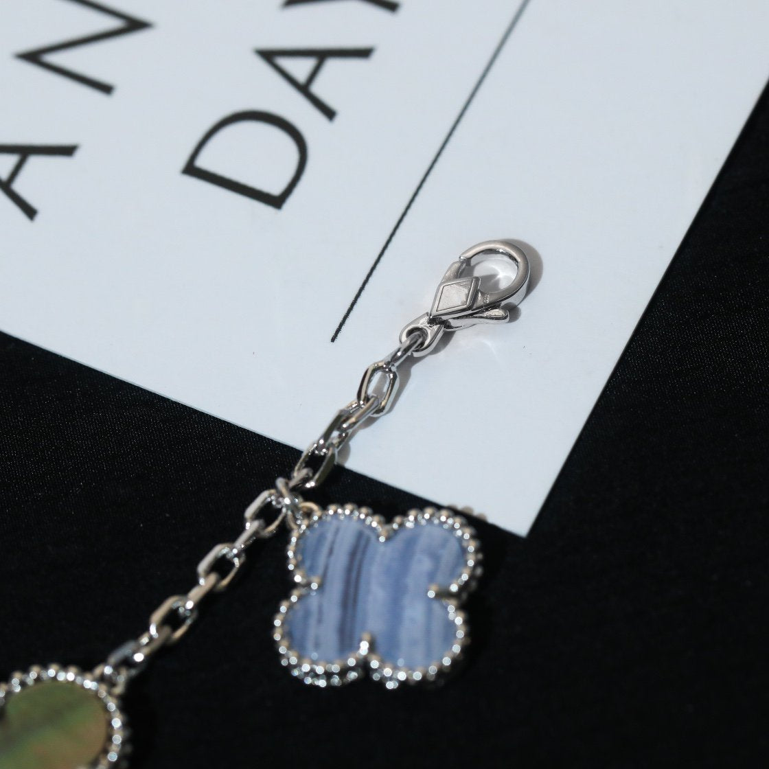 [OAKJURI Jewelry]CLOVER BRACELET 5 MOTIFS MOP CHALCEDONY SILVER