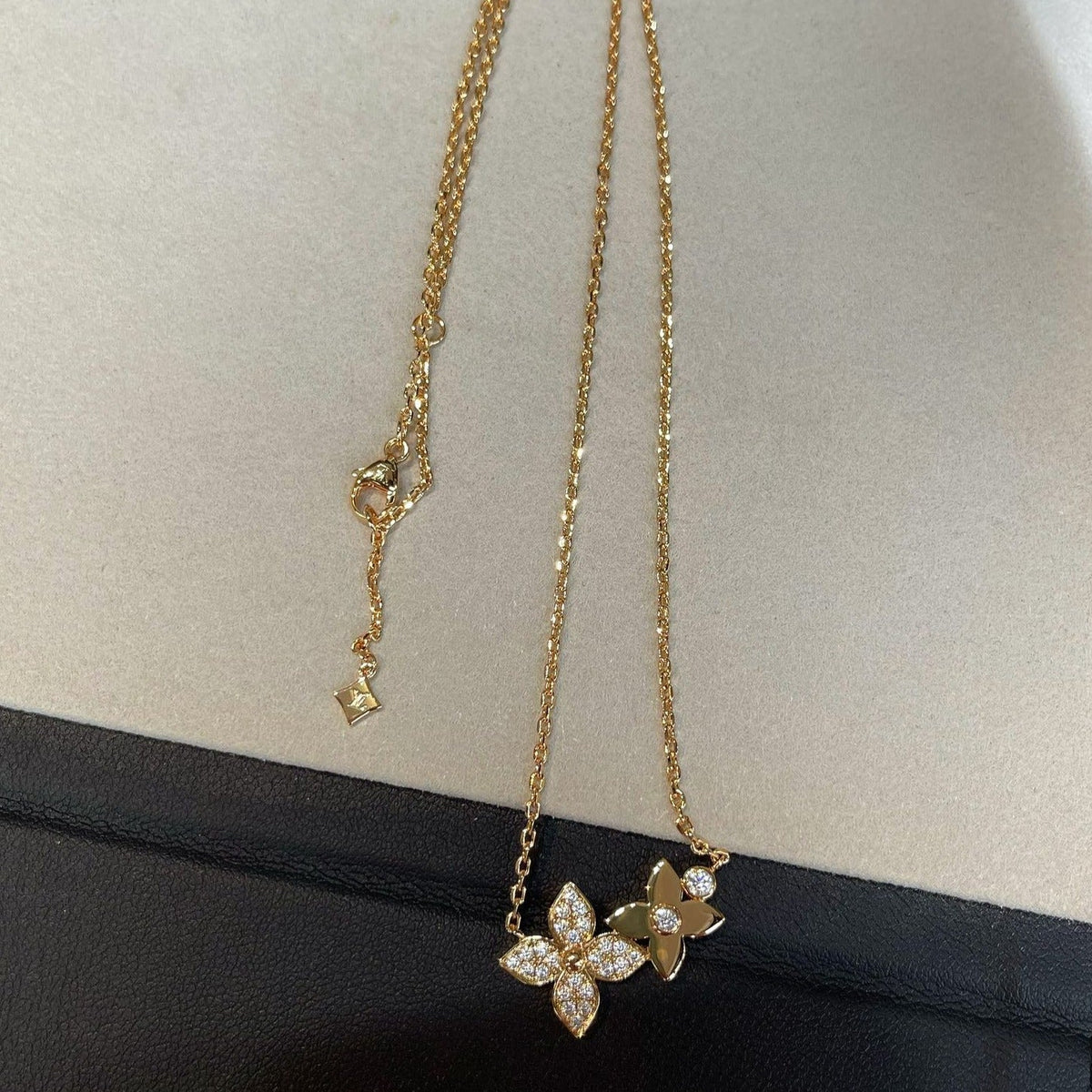 [OAKJURI Jewelry]STAR BLOSSOM NECKLACE PINK GOLD DIAMONDS