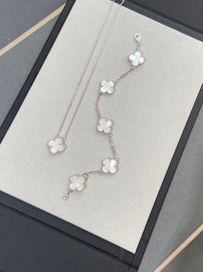 [OAKJURI Jewelry]CLOVER WHITE PEARL MOP 5 MOTIF BRACELET COLLECTION
