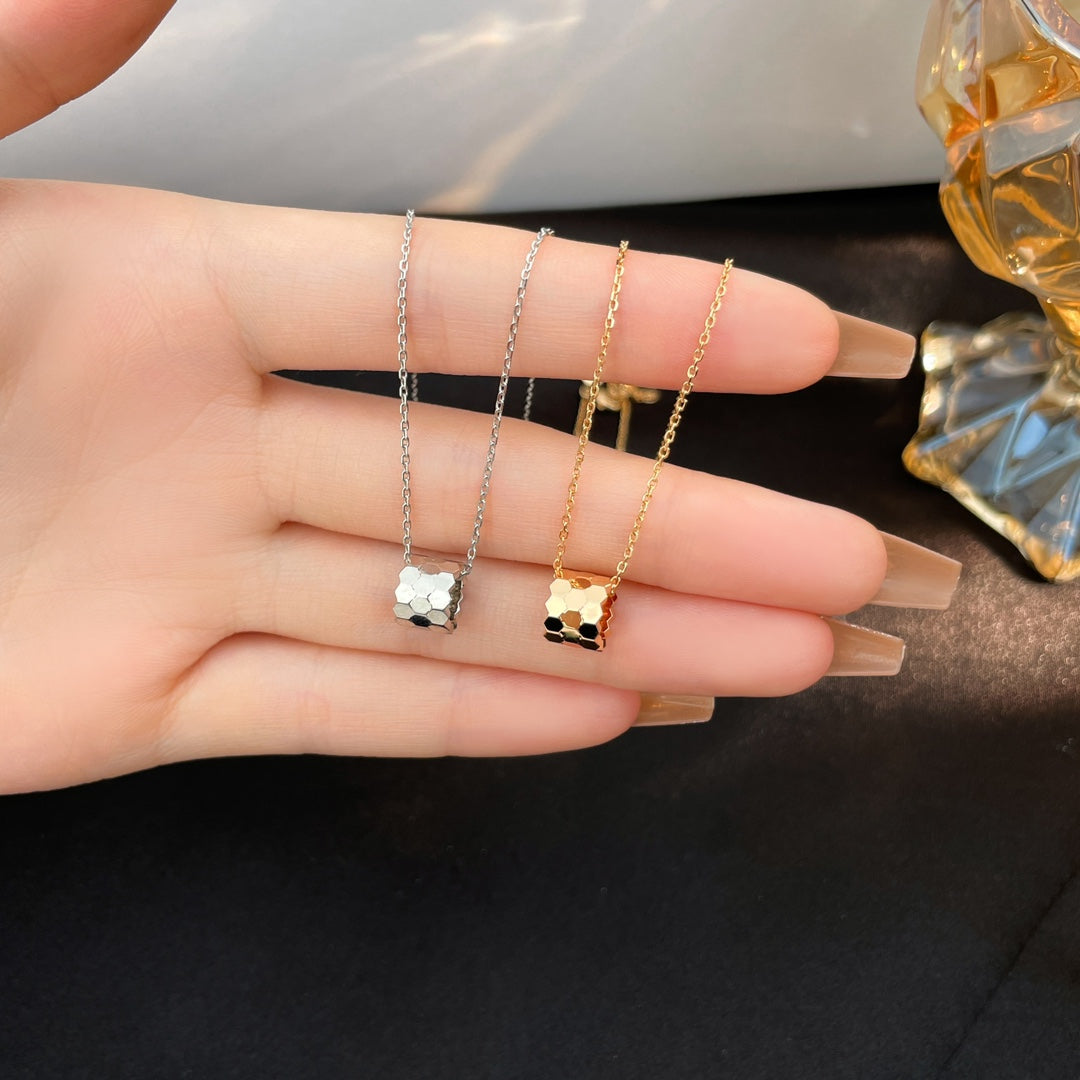 [OAKJURI Jewelry]BEE MINI NECKLACE