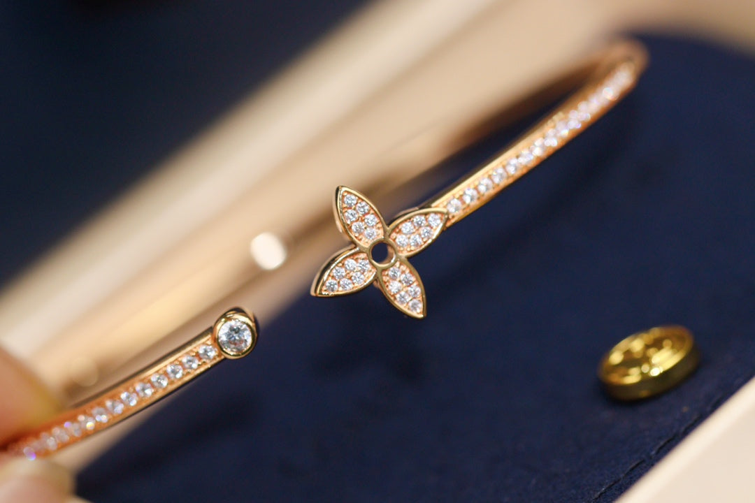 [OAKJURI Jewelry]IDYLLE PINK GOLD OPEN BRACELET DIAMOND PAVED