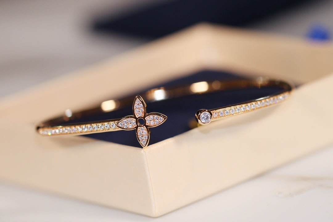 [OAKJURI Jewelry]IDYLLE GOLD OPEN BRACELET DIAMOND PAVED