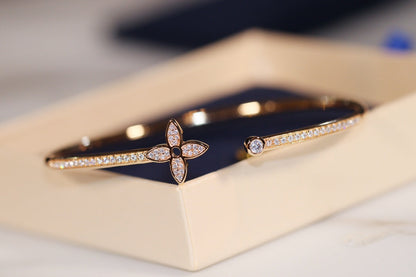 [OAKJURI Jewelry]IDYLLE GOLD OPEN BRACELET DIAMOND PAVED