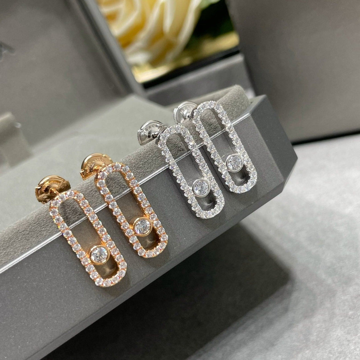 [OAKJURI Jewelry]MOVE UNO STUD DIAMOND PAVED EARRINGS