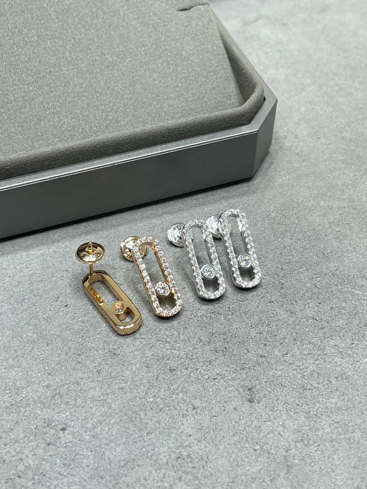 [OAKJURI Jewelry]MOVE UNO STUD DIAMOND PAVED EARRINGS