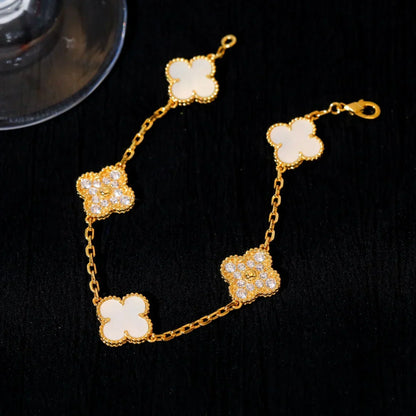[OAKJURI Jewelry]CLOVER WHITE PEARL MOP 5 MOTIF BRACELET COLLECTION