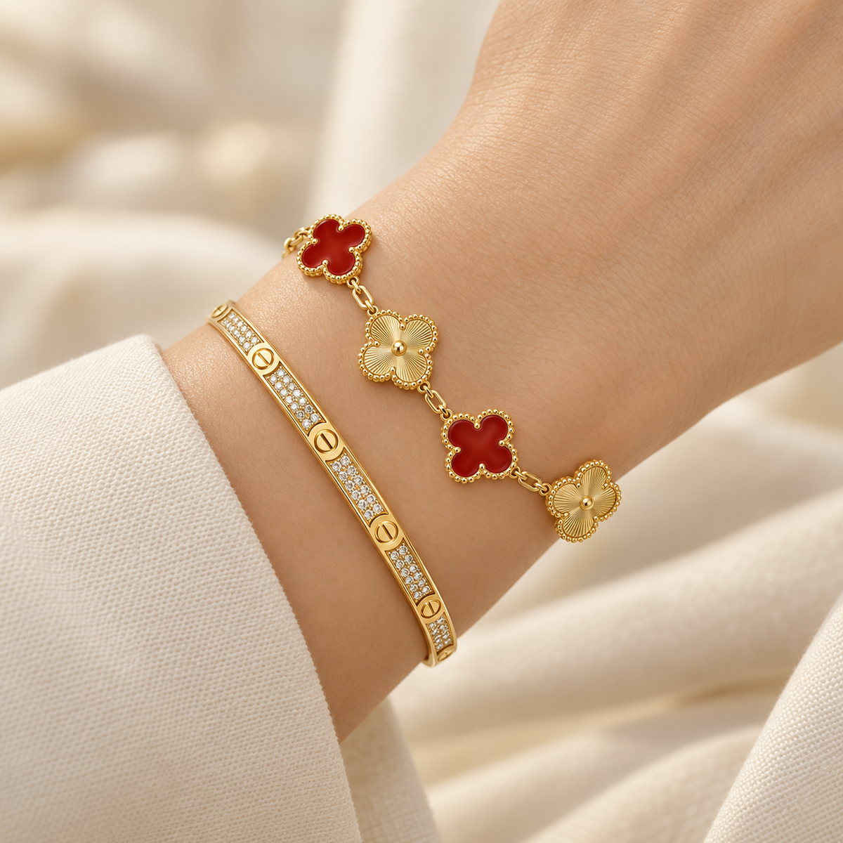 [OAKJURI Jewelry]Clover & Love Diamond-Paved Radiant Line 2-Piece Bracelet Stack Set