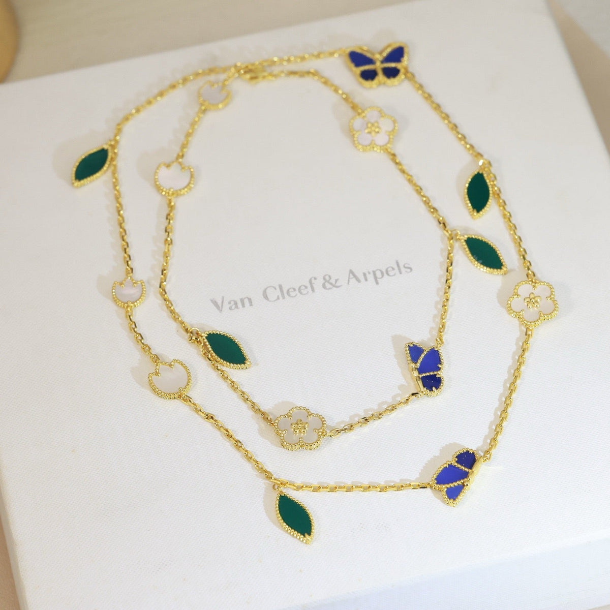 [OAKJURI Jewelry]LUCKY SPRING BUTTERFLY 15 FLOWER NECKLACE
