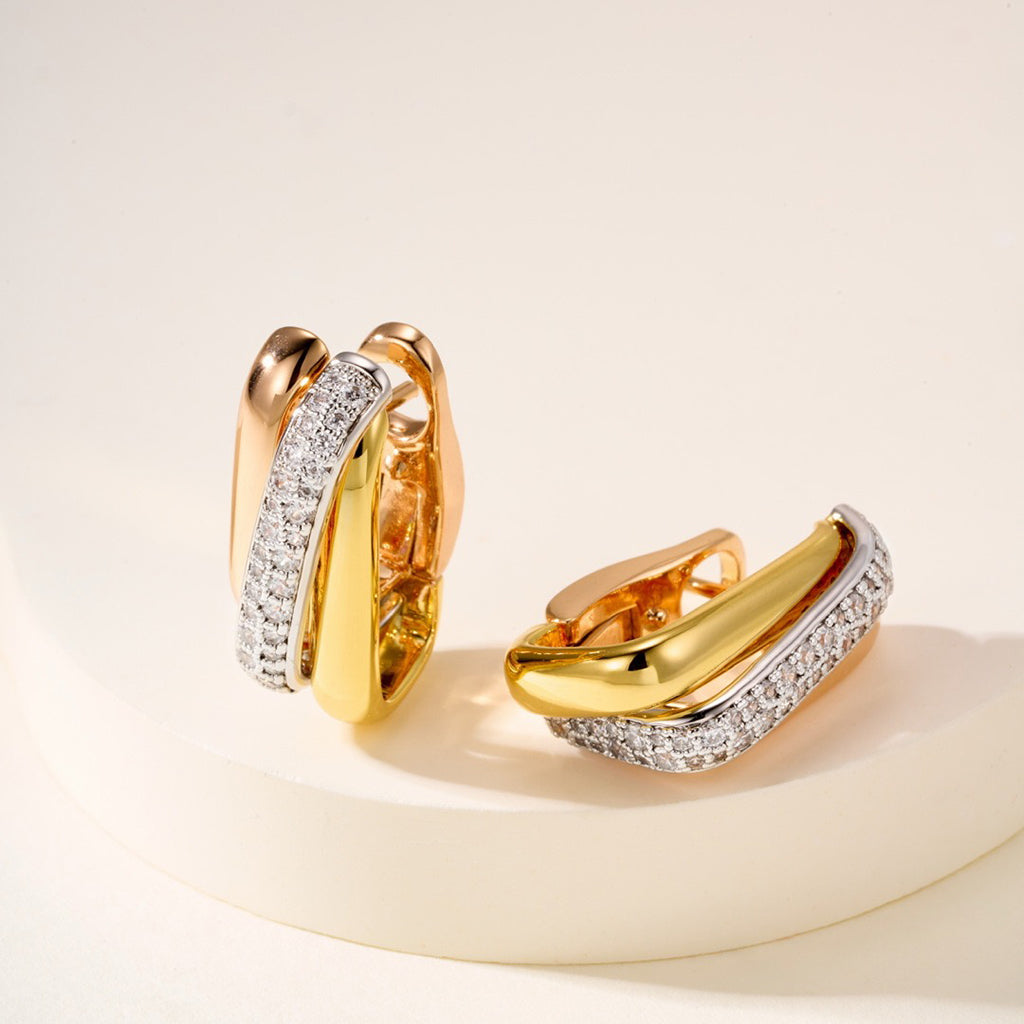[OAKJURI Jewelry] TRINITY HALF DIAMOND  CUSHION EARRINGS