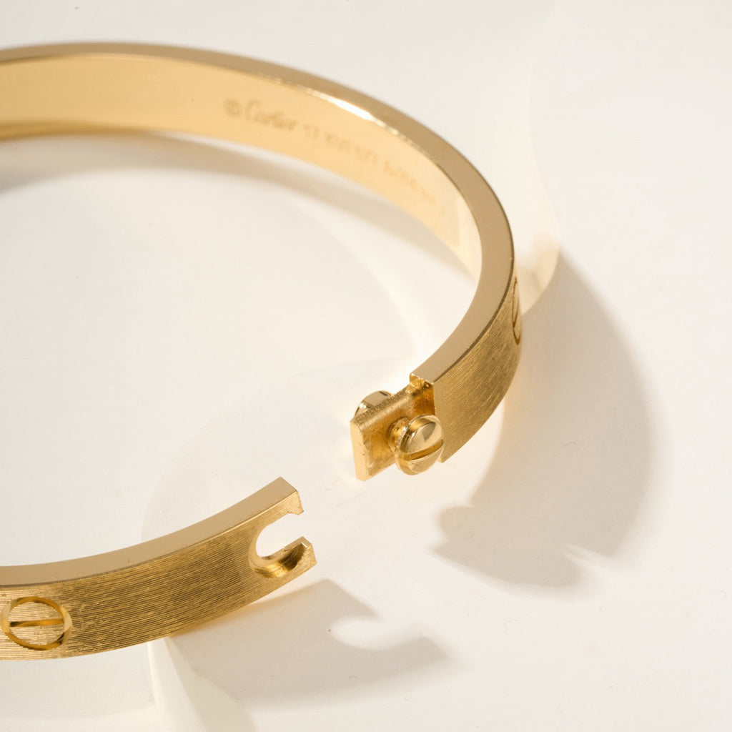[OAKJURI Jewelry] LOVE Brushed & Lucky Spring Butterfly 5-Motif Bracelet Stack Set