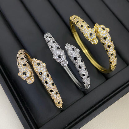 [OAKJURI Jewelry] PANTHERE DOUBLE HEADED HALF DIAMOND OPEN BRACELET