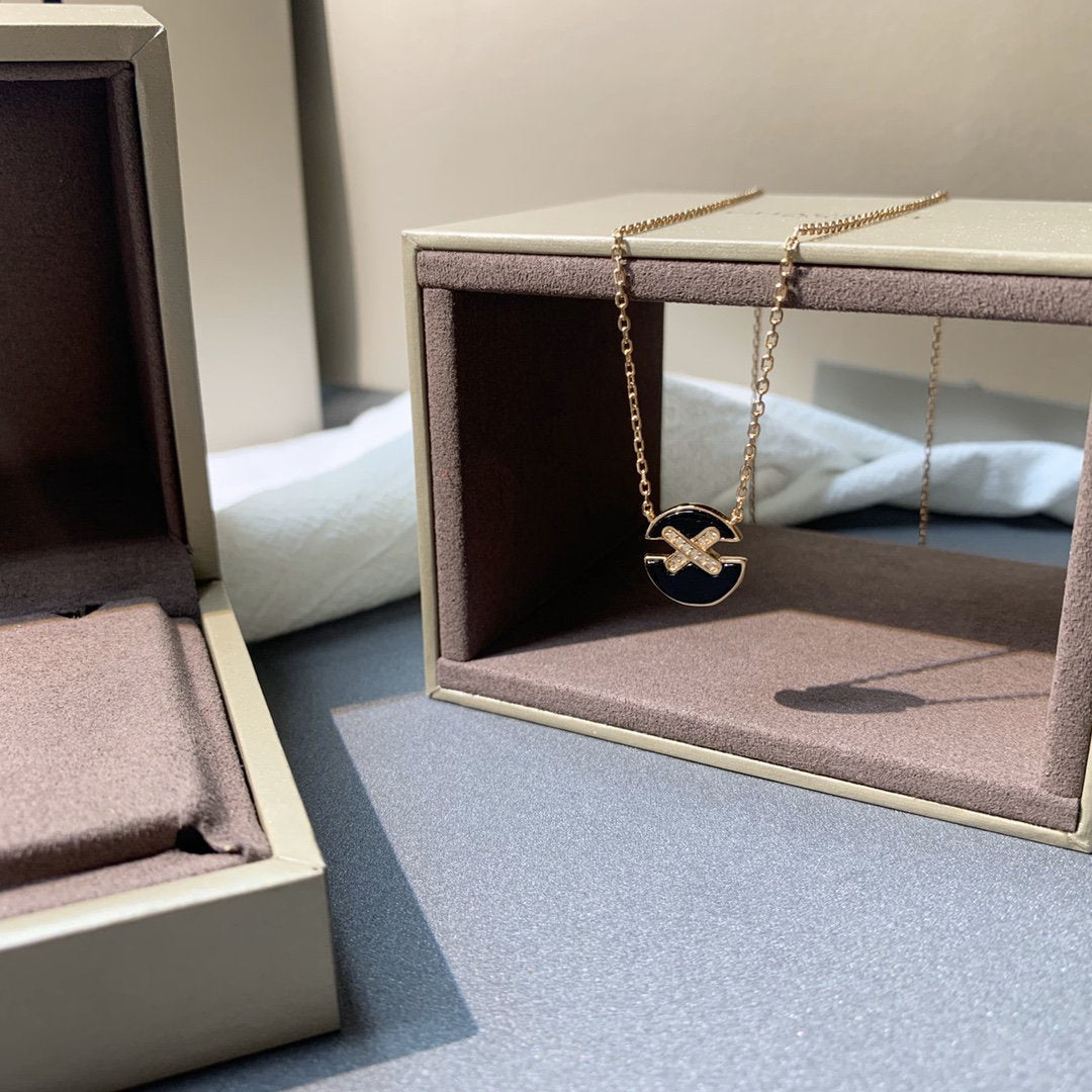 [OAKJURI Jewelry]JEUX DE PINK GOLD DIAMOND NECKLACE