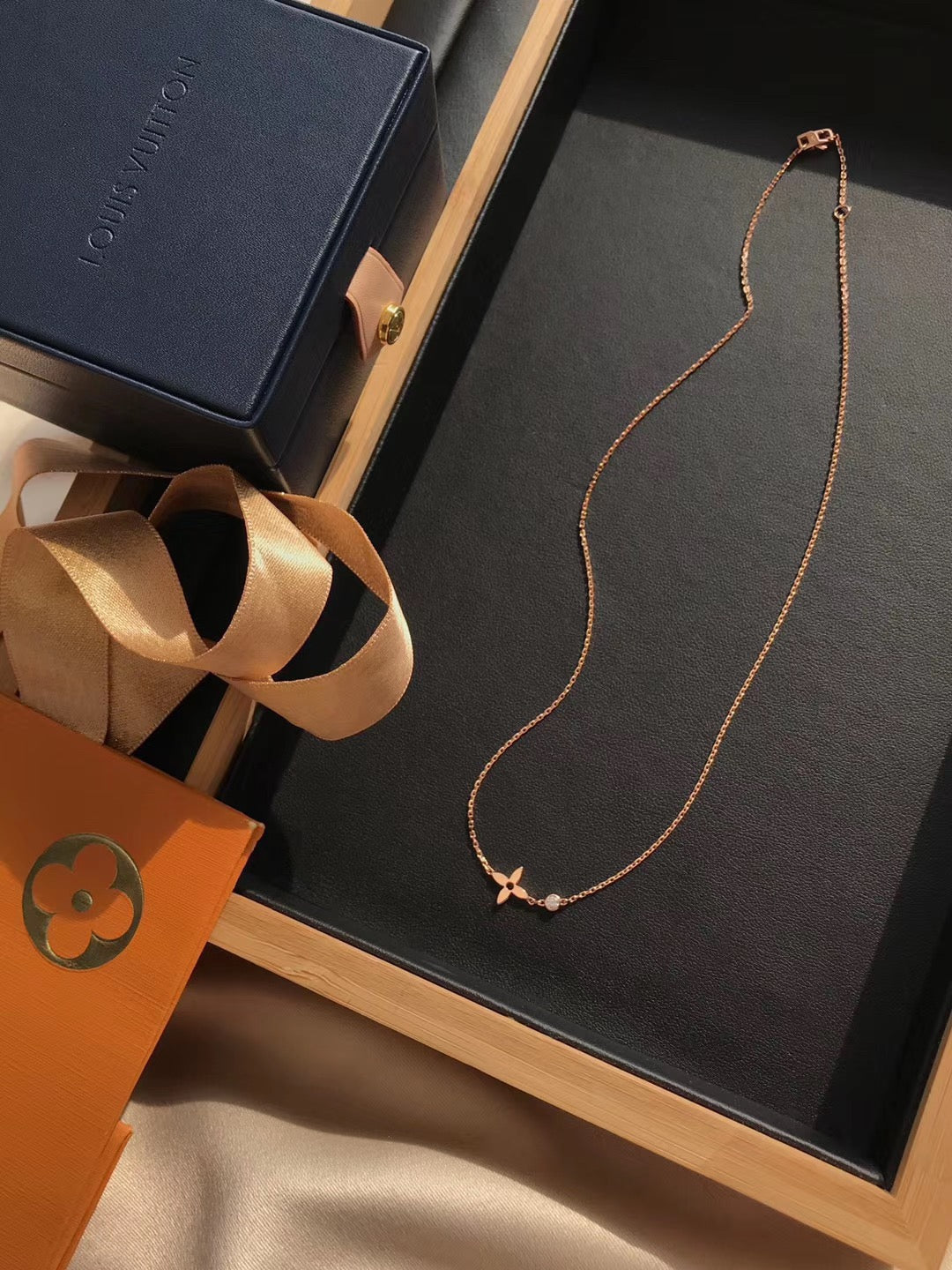 [OAKJURI Jewelry]BLOSSOM PENDANT PINK GOLD AND DIAMOND