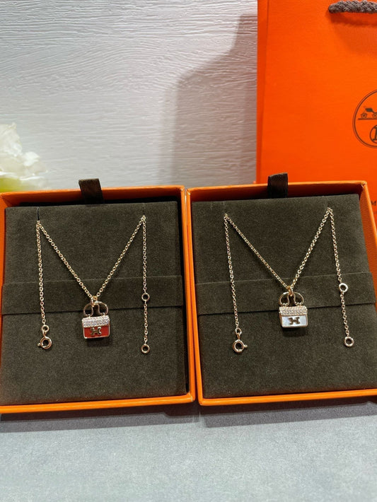 [OAKJURI Jewelry]H CIRCE MOISSANITE PENDANT NECKLACE GOLD