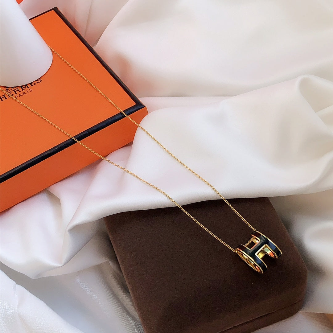 [OAKJURI Jewelry]HM CLIC BLACK ENAMEL GOLD NECKLACE