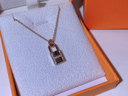[OAKJURI Jewelry]HM ADVANCED NICHE LOCK HEAD NECKLACE DIAMONDS