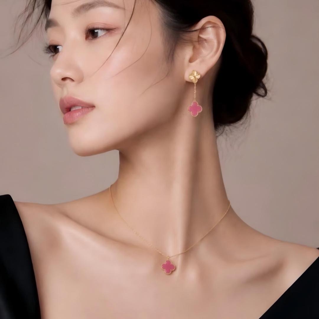 [OAKJURI Jewelry] NEW CLOVER 15MM PINK ENAMEL NECKLACE