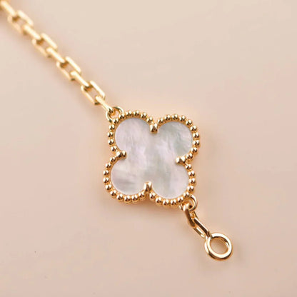 [OAKJURI Jewelry]CLOVER WHITE PEARL MOP 5 MOTIF BRACELET COLLECTION