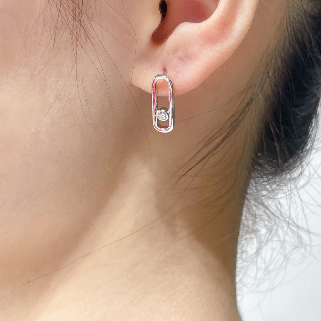 [OAKJURI Jewelry]MOVE UNO SMALL 1 DIAMOND EARRINGS