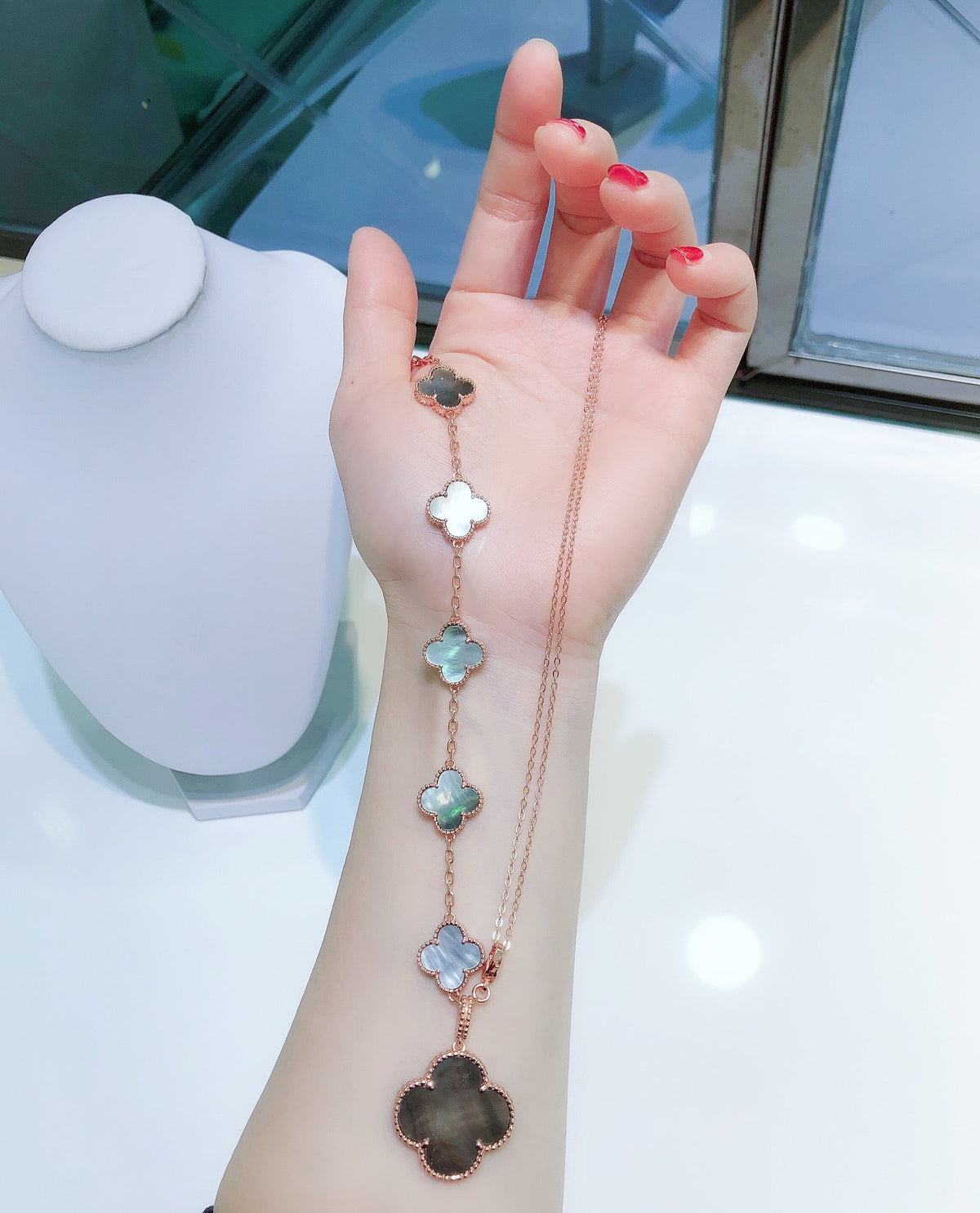 [OAKJURI Jewelry]COMBINED BRACELET 5 MOTIFS AND NECKLACE DARK MOP ROSE GOLD